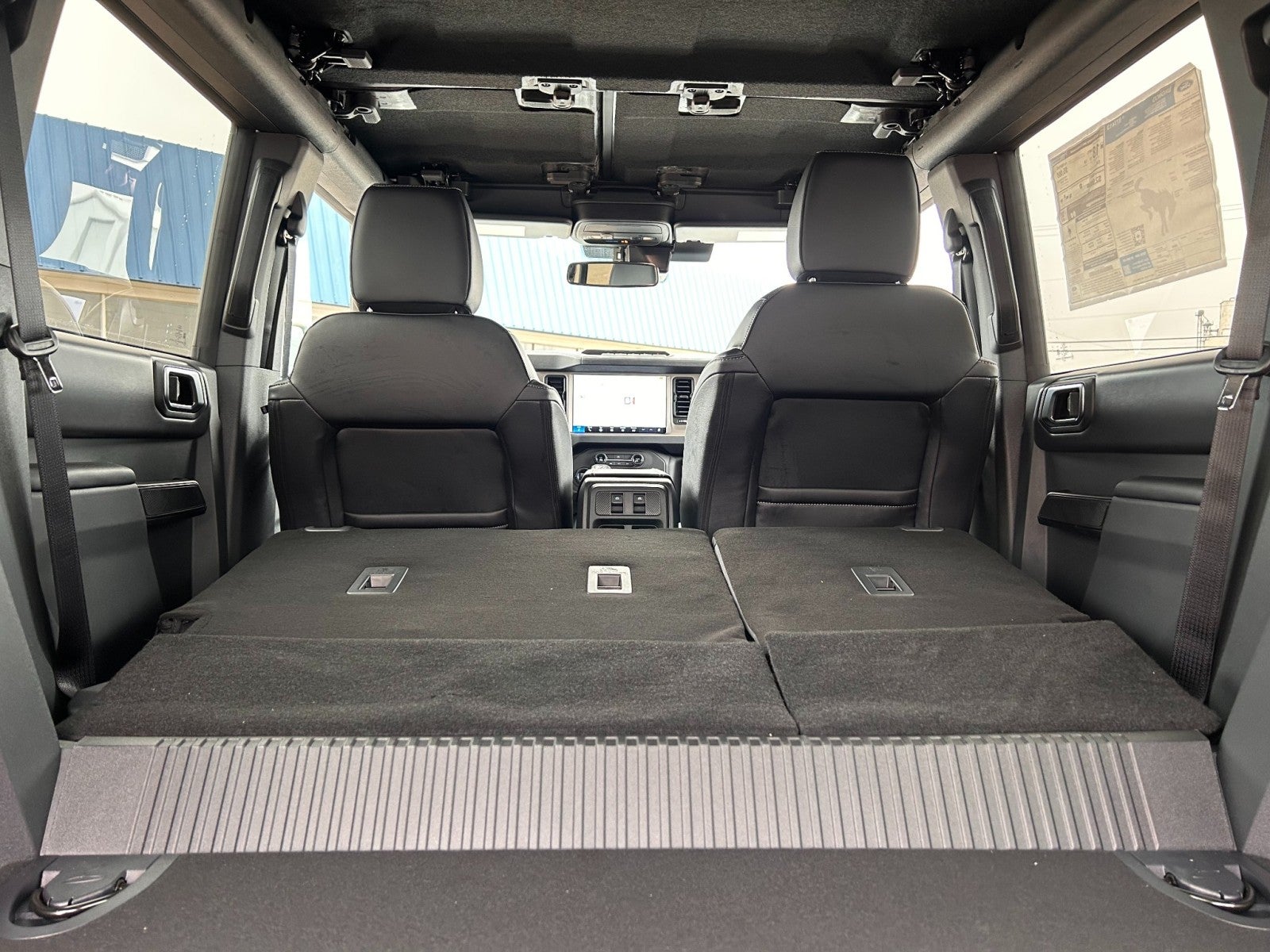 2025 Ford Bronco Outer Banks®