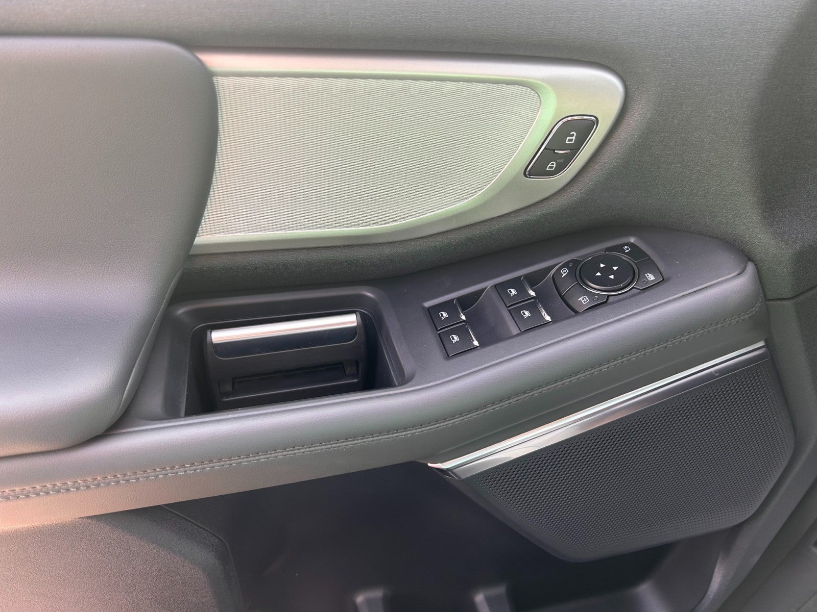 2026 Ford Expedition Max MAX Active