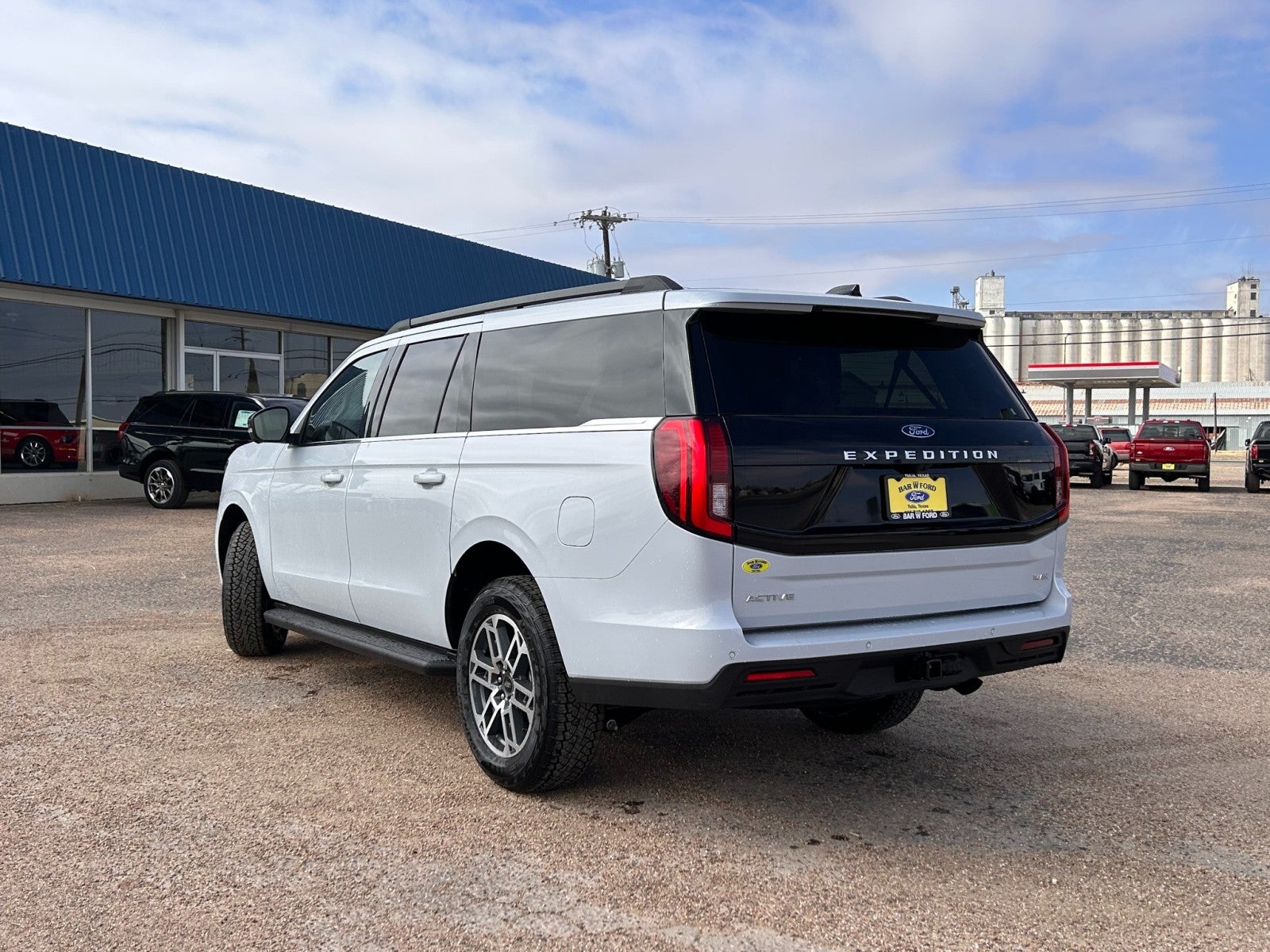 2026 Ford Expedition Max MAX Active