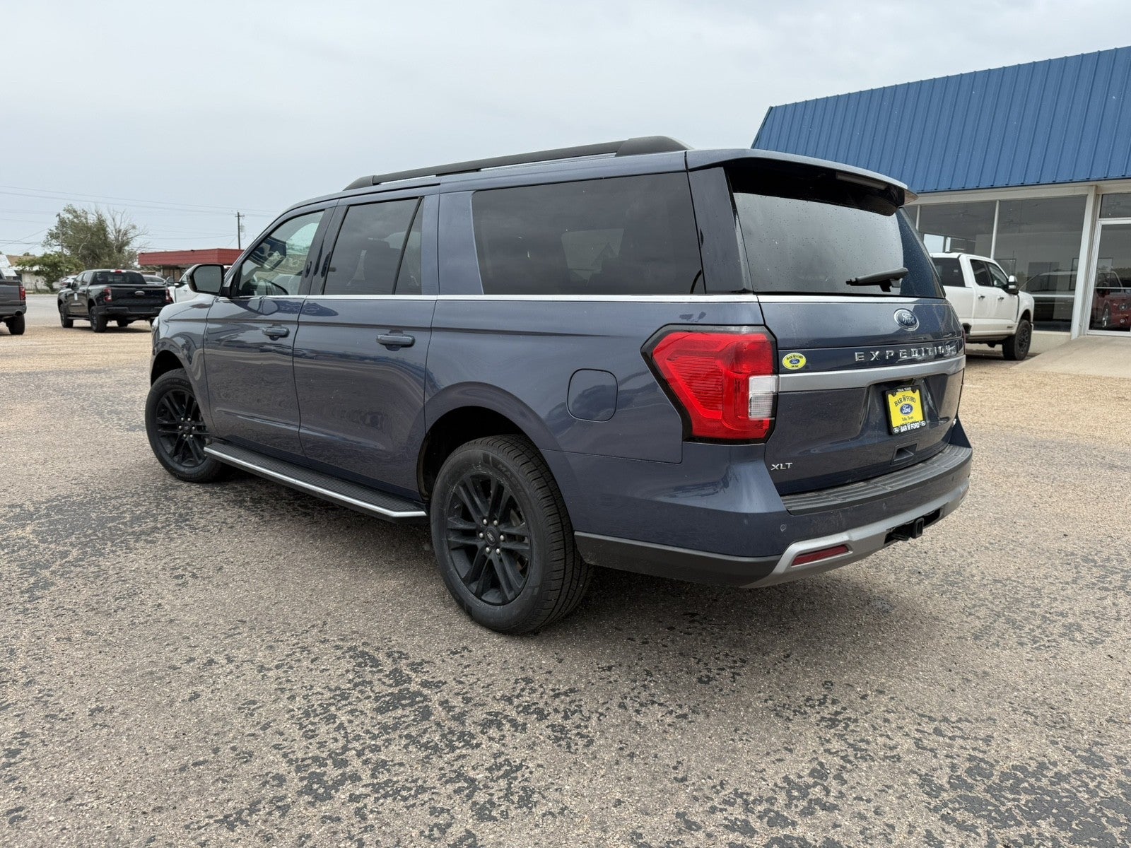 2022 Ford Expedition Max XLT