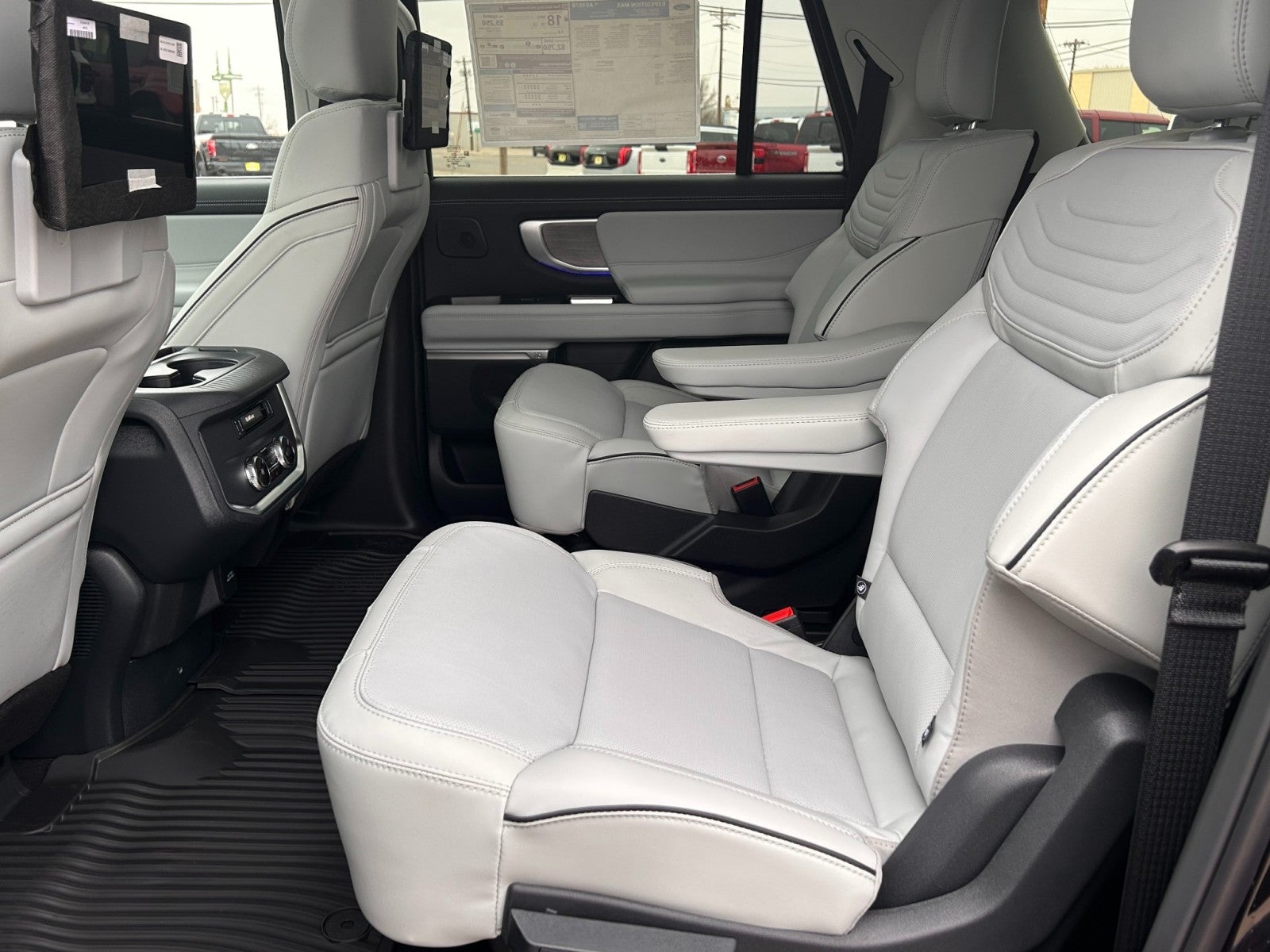 2026 Ford Expedition Max MAX Platinum®