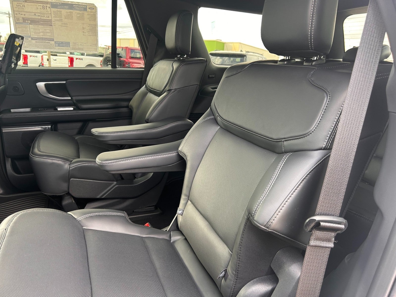 2026 Ford Expedition Platinum®