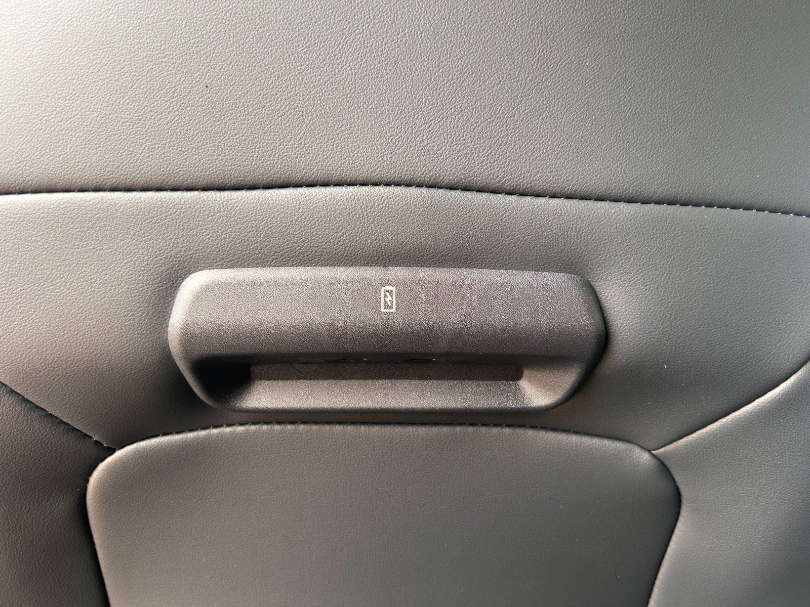 2025 Ford Expedition TREMOR®