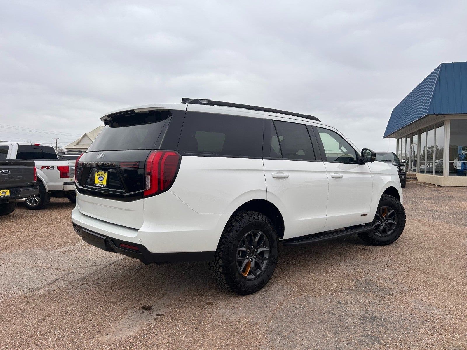 2025 Ford Expedition TREMOR®