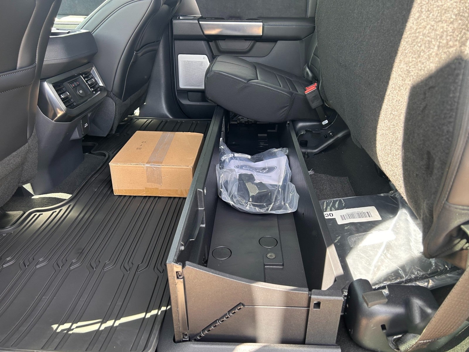 2026 Ford Super Duty F-250 SRW F-250® Platinum®