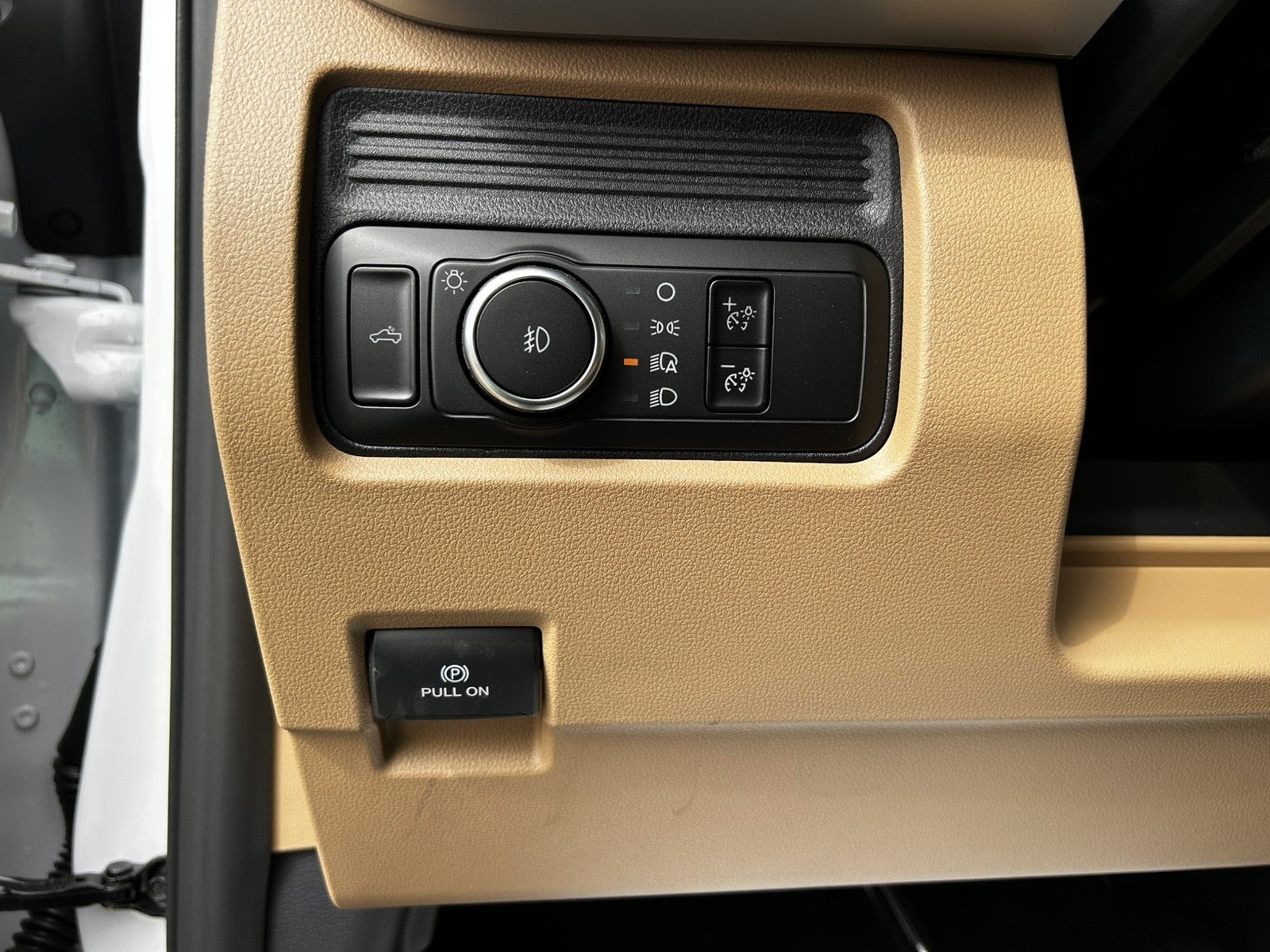 2026 Ford Super Duty F-350 SRW F-350® XLT