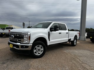2026 Ford Super Duty F-350 SRW F-350® XLT