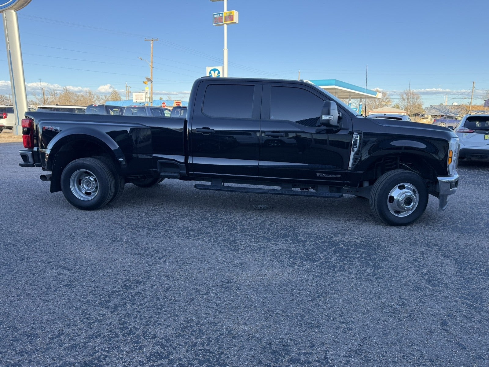 2024 Ford Super Duty F-350 DRW XL