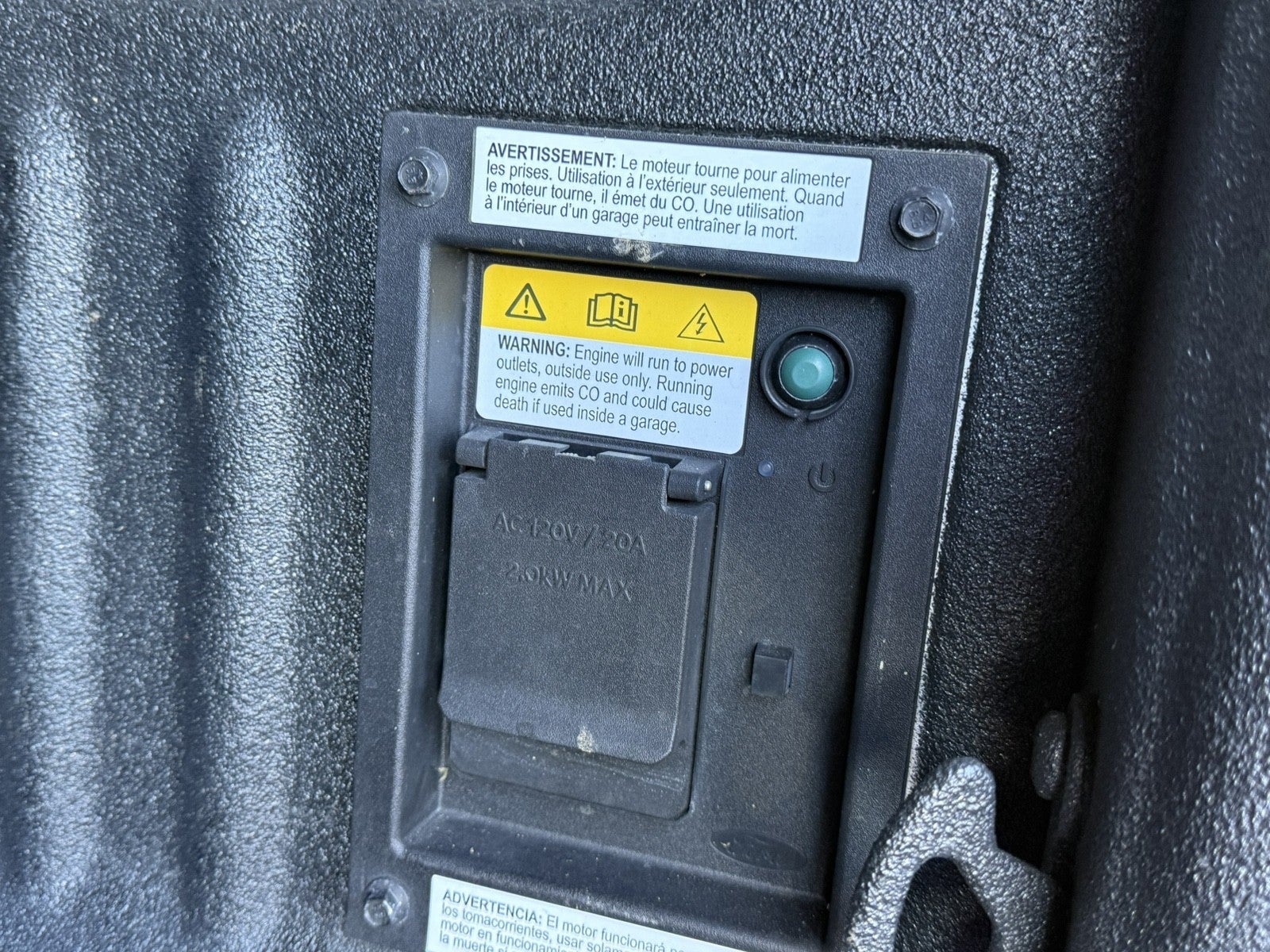 2023 Ford Super Duty F-450 DRW Lariat DRW