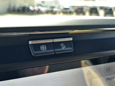 2026 Ford Super Duty F-450 DRW F-450® Lariat®