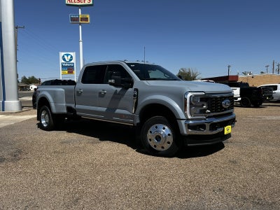 2026 Ford Super Duty F-450 DRW F-450® Lariat®