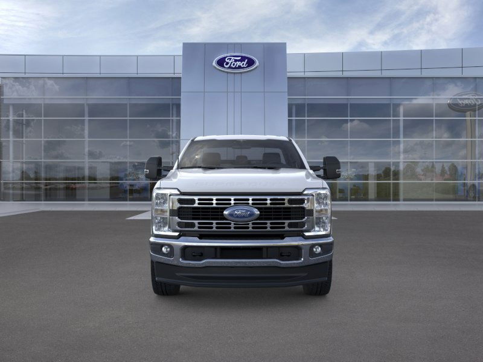 2026 Ford Super Duty F-350 SRW F-350® XLT