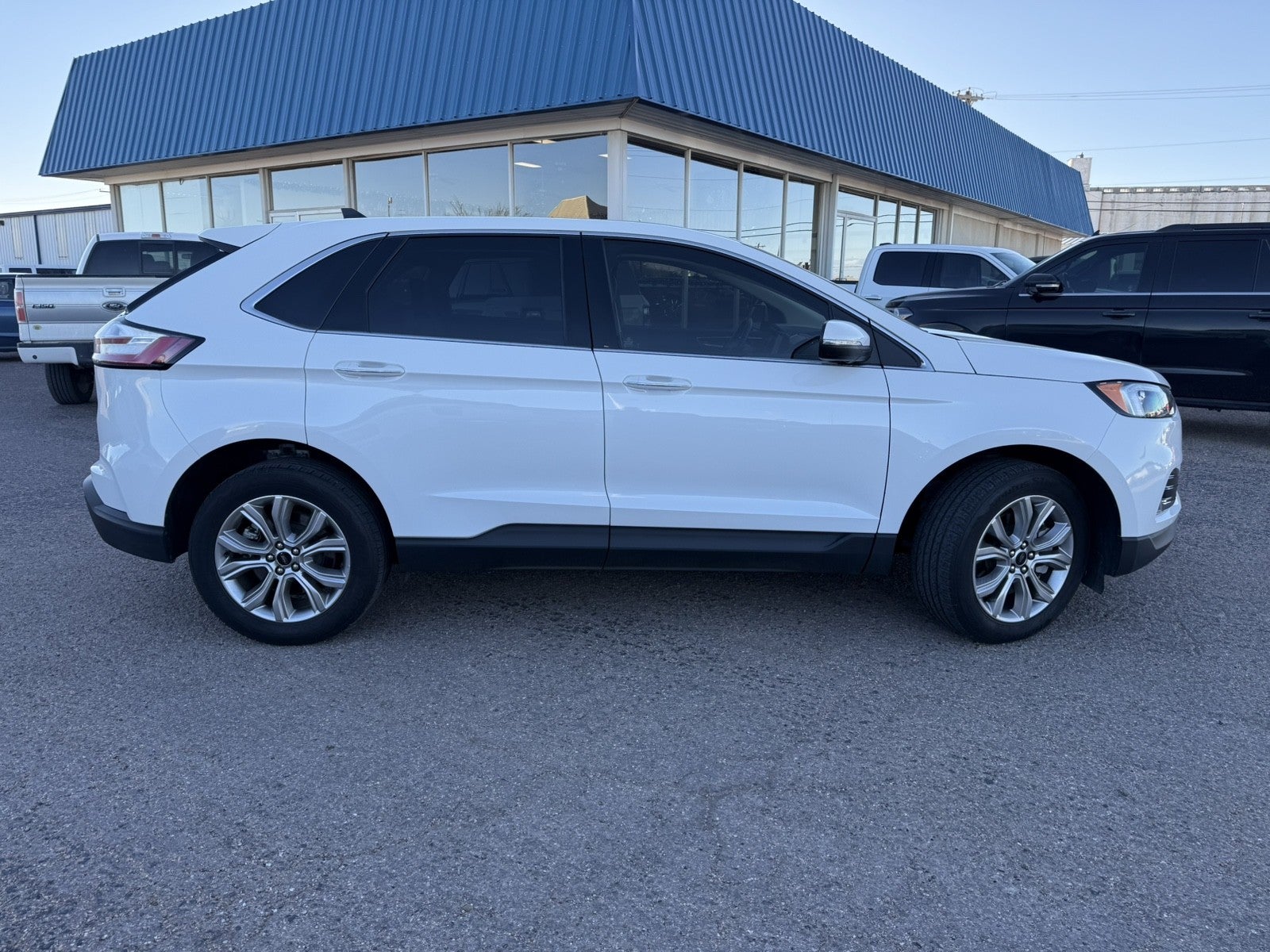 2024 Ford Edge Titanium